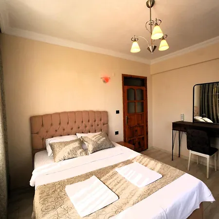 The Tulip Apartament *