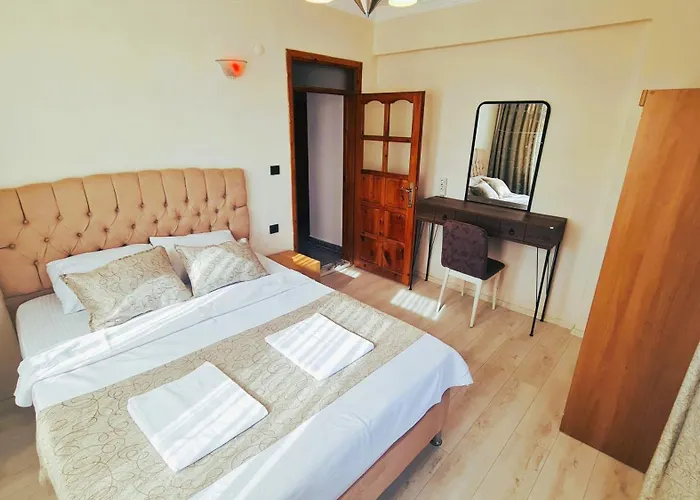 The Tulip Apartment *